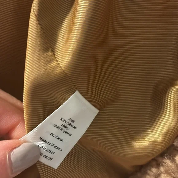 Talbots Sherpa Teddy Coat in Camel Color L - Picture 6 of 8